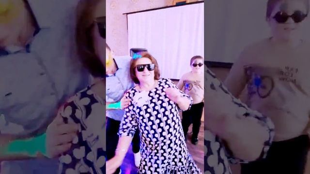 Зажигаем на юбилее 70 летия! #смотрим #юбилей Ведущая ярких событий Жанна Буле