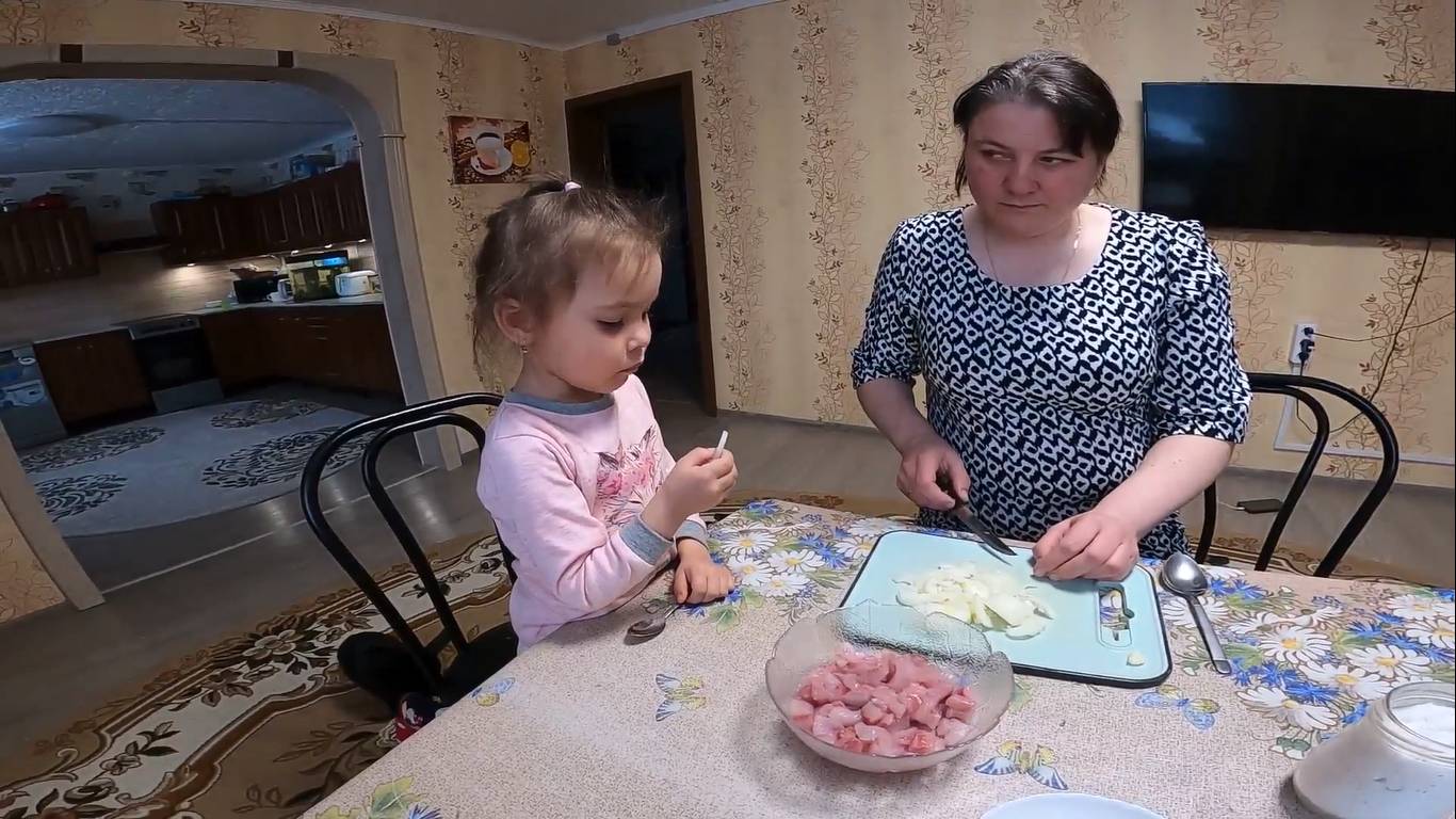 Сагудай из хариуса по нашему. Вкуснота неимоверная.