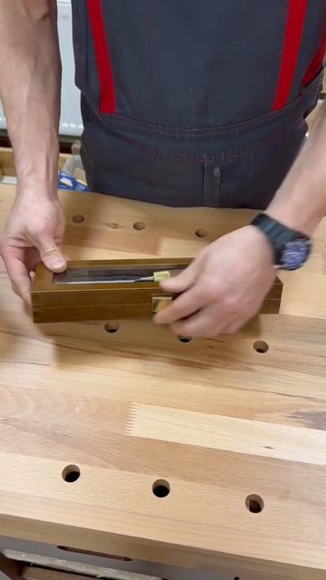 Набор из 2 косых столярных стамесок (правая и левая) NAREX смотреть онлайн