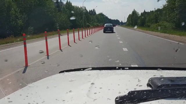 Еще бы забор построили бы!!! Сплошной разметки видимо н смотреть онлайн