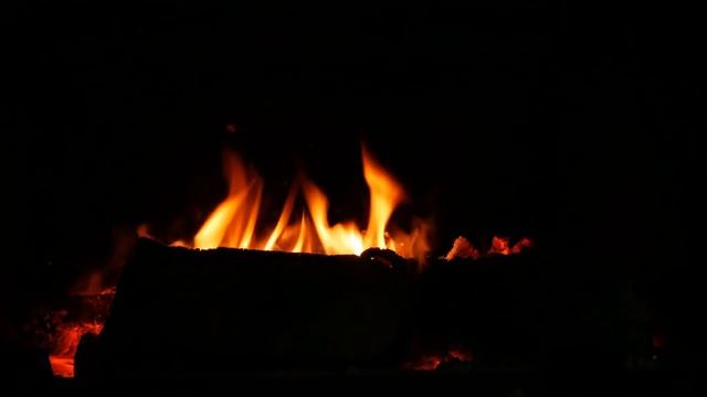 Fireplace 3 hours/ Горящий камин смотреть онлайн