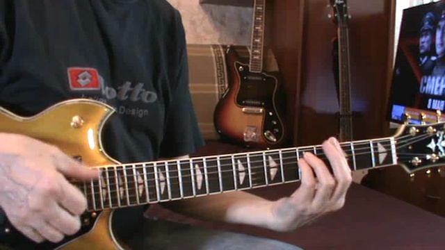 Голубой вагон-В. Шаинский (как играть на гитаре аккорды) смотреть онлайн