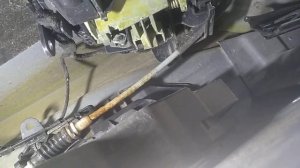 Ремонт тросика двери BMW X5 E70 51217317560