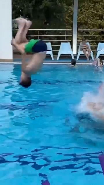 Лето, отдых, сборы😎 #unitycrew #dance #школатанцев #брейкданс #москва #хипхоп #break #танцы #hiphop смотреть онлайн