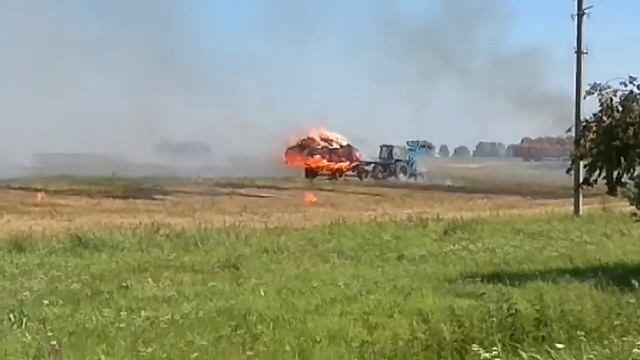 Этот простой парень из деревни спас всех от пожара. Реальное видео героического мужества смотреть онлайн