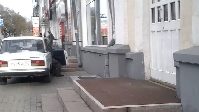 парковка в пешеходной зона смотреть онлайн