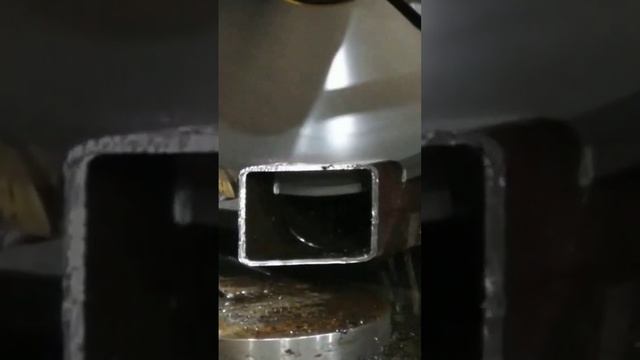 Собрали отрезной станок по металлу. Торцевание под лю? смотреть онлайн