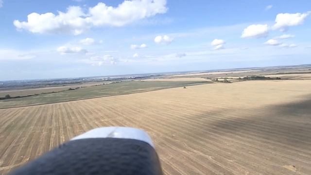 Полет ZOHD Drift с RunCam Thumb после обработки в Gyroflow