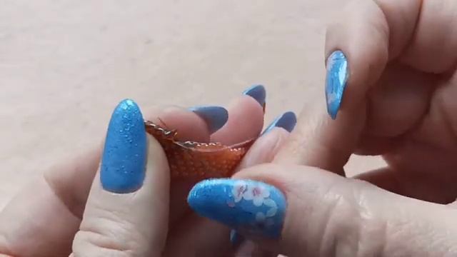 🦊 ЛИСИЧКА 🦊. Кирпичное плетение. Часть 4_5. смотреть онлайн