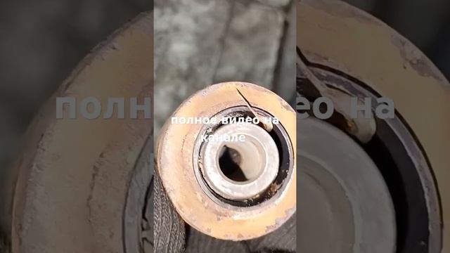 Скрип в ходовой.Замена плавающего сайлетблока Toyota Rav 4. смотреть онлайн