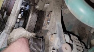 VOLVO FH 13   замена корпуса помпы ДВС