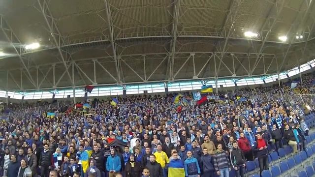 Воины Света в исполнении фанатов Днепра смотреть онлайн