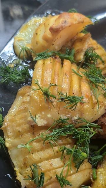 Картошка с курицей,запеченные в духовке смотреть онлайн