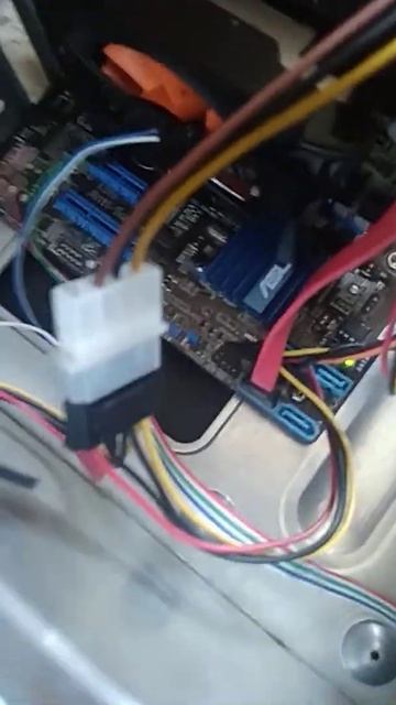 лайфхак.как запустить компьютер без кнопки. смотреть онлайн