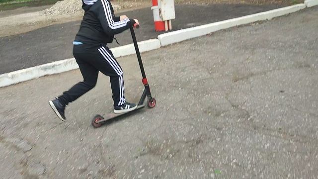 мы ездим по городу первая часть