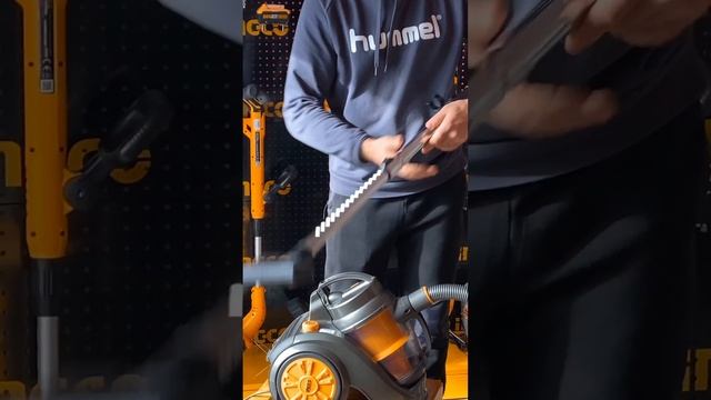 Пилосос мережевий 2,5L 2000wT INGCO VC20258 смотреть онлайн