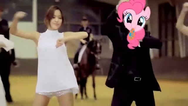 тут ссылка на игру пони летаем в облаках это прост прикол ну видео смотреть онлайн