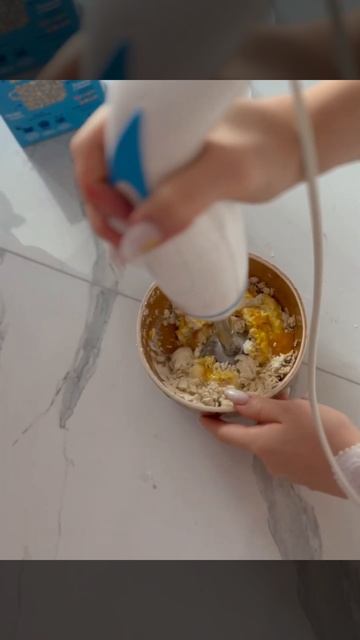 Помимо обычной готовки я обожаю печь тортики!) Может р? смотреть онлайн