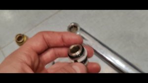 Бюджетная замена гайки излива смесителя(Budget replacement of fa