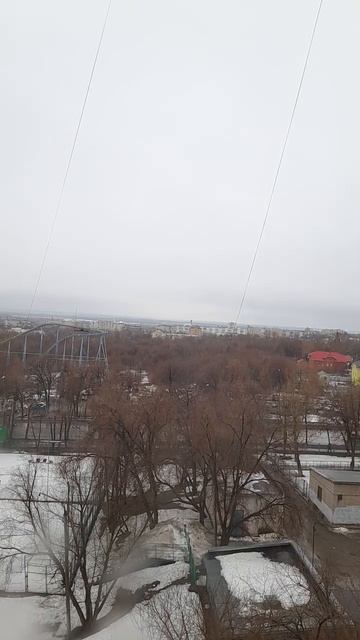 +5 градусов за окно за окном дождь смотреть онлайн