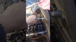 замена прокладки ГБЦ ваз 2105, двигатель  2106 карбюратор,