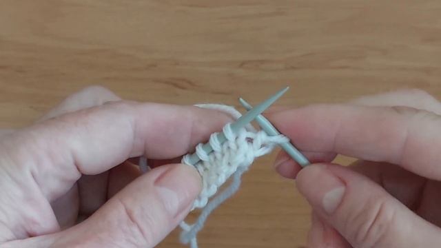 Классный, лёгкий узор спицами. смотреть онлайн