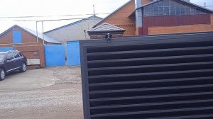 откатные ворота  жалюзи .с приводом дорхан
