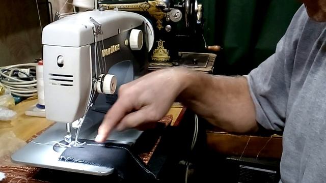 Шьём двойной иглой на Веритас 8014/35