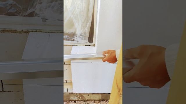 Обучаю рабочих заказчика правильно клеить пенопласт ? смотреть онлайн