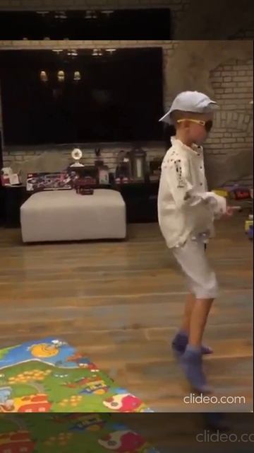 ПРЕСНЯКОВ показал, как его сын классно танцует хип-хоп! Инстаграм 18.09.