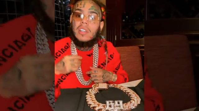 6ix9ine Новая цепь у 6ix9ine смотреть онлайн