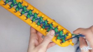 ВЯЗАНИЕ ДЛЯ НАЧИНАЮЩИХ. ВЯЖЕМ ШАРФ НА ЛУМЕ