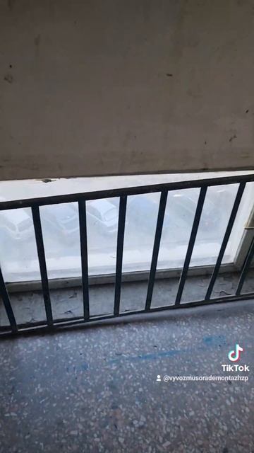 Вывоз строительного мусора в мешках и насыпью. Погруз? смотреть онлайн