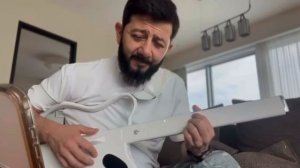 Михаил Галустян научился играть на гитаре🔥 как вам? #галустян #гитара