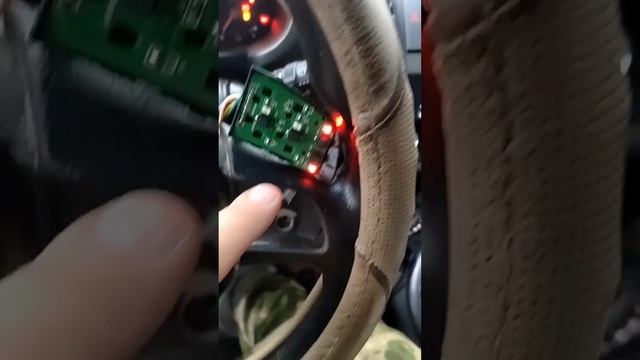 Ремонт подсветки кнопок на руле на Киа Спортейдж 3. смотреть онлайн