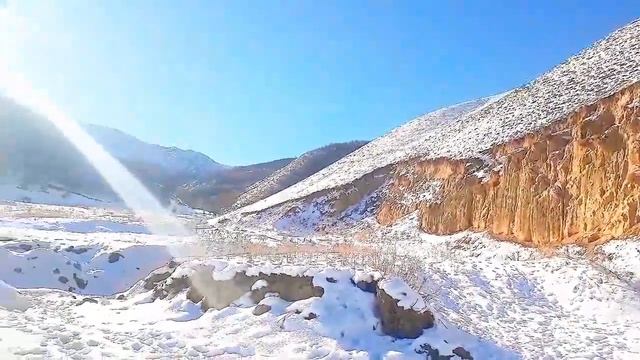 ИССЫК. Смотрите на город с гор.