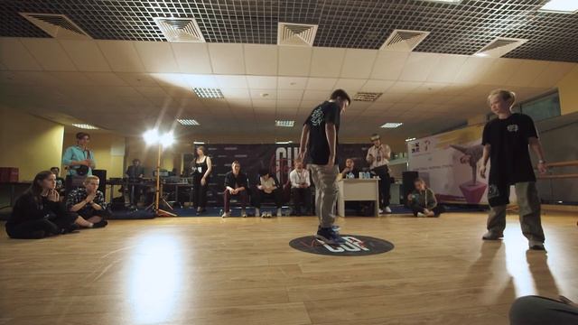 1/4 СТУПИН ИВАН VS МАКАРОВ АРТЁМ | HIP-HOP BATTLE JUNIORS | VICTORY CUP 2021