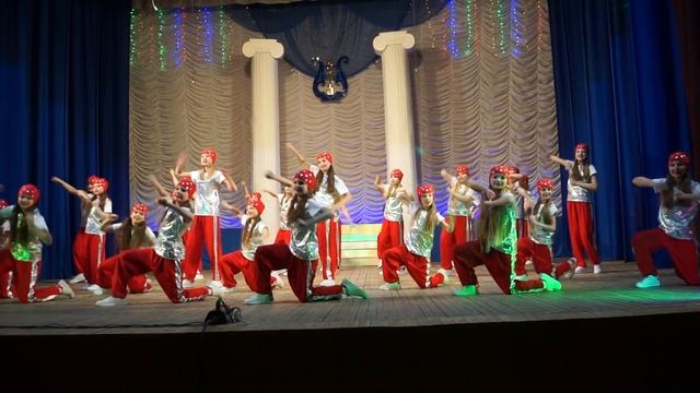 Хип-хоп, группа ,, Top -Dance,, смотреть онлайн