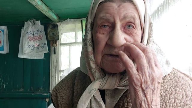 Навестила бабушку Пашу! смотреть онлайн