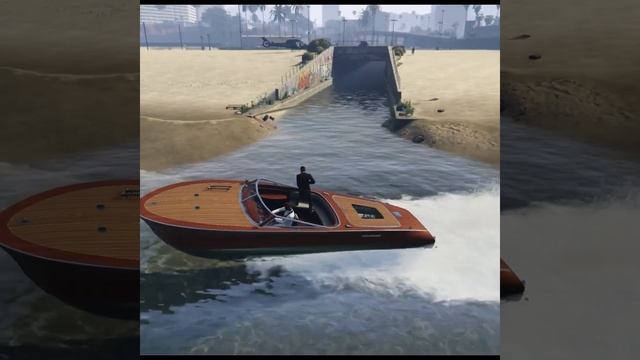 Посадка вертолёта на лодку в GTA 5 Online #shorts смотреть онлайн