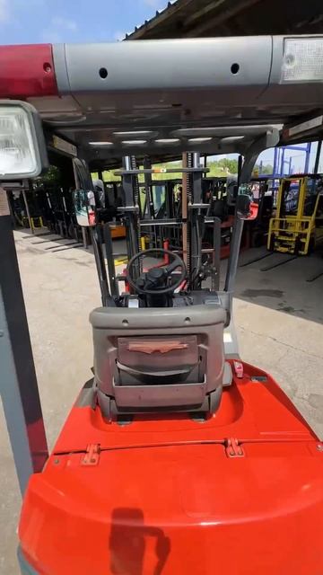 Как выглядит электро погрузчик TOYOTA 🚀 #вилочныйпогруз смотреть онлайн