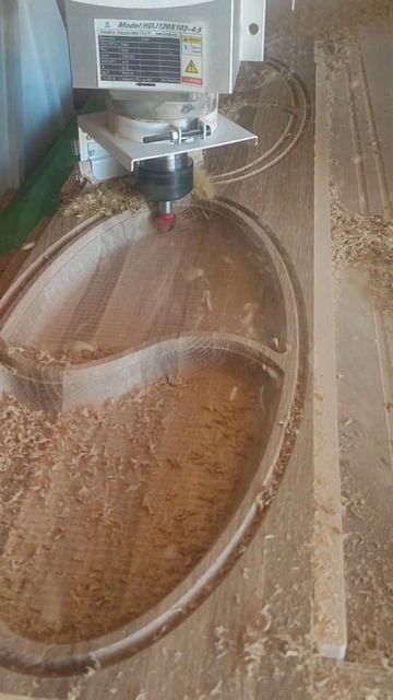 очередная Менажница из дуба #хочуврек #wood #чпуобработк смотреть онлайн