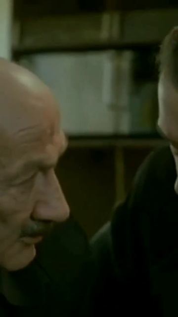 ОЛИГАРХ ИНФОКАР ЗА МНОЙ КАК ЗА КАМЕННОЙ СТЕНОЙ смотреть онлайн