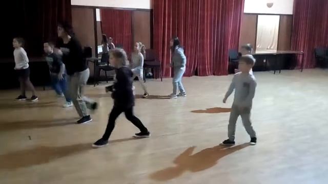 Учим хип-хоп