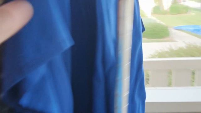 Гаражная распродажа в районе где живут только пенсион смотреть онлайн