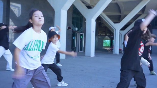 DANCE HIP HOP/ ХИП ХОП ТАНЦЫ #танцы #хипхоп #youtube #қазақшавлог