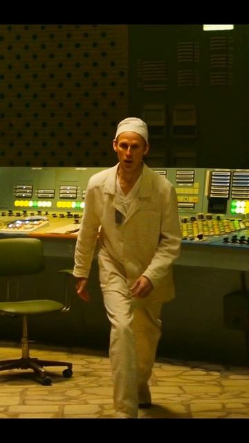 Видят ожоги от радиации на теле #кино #сериал #фильм #фильмы