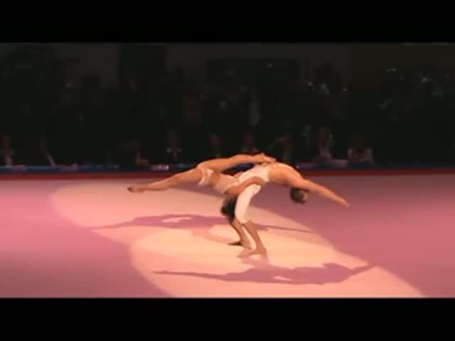 Красивый танец гимнастов смотреть онлайн