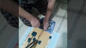 как заменить чехол на гладильной доске