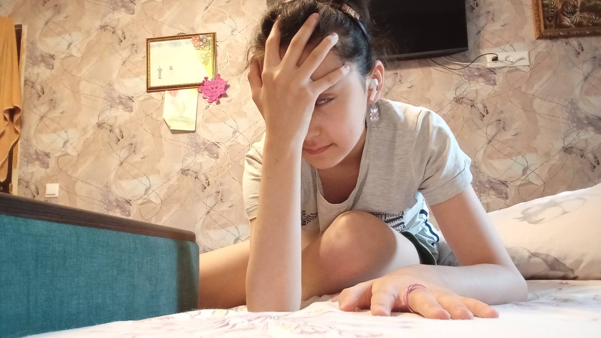 И я снова снимаю...😐 смотреть онлайн